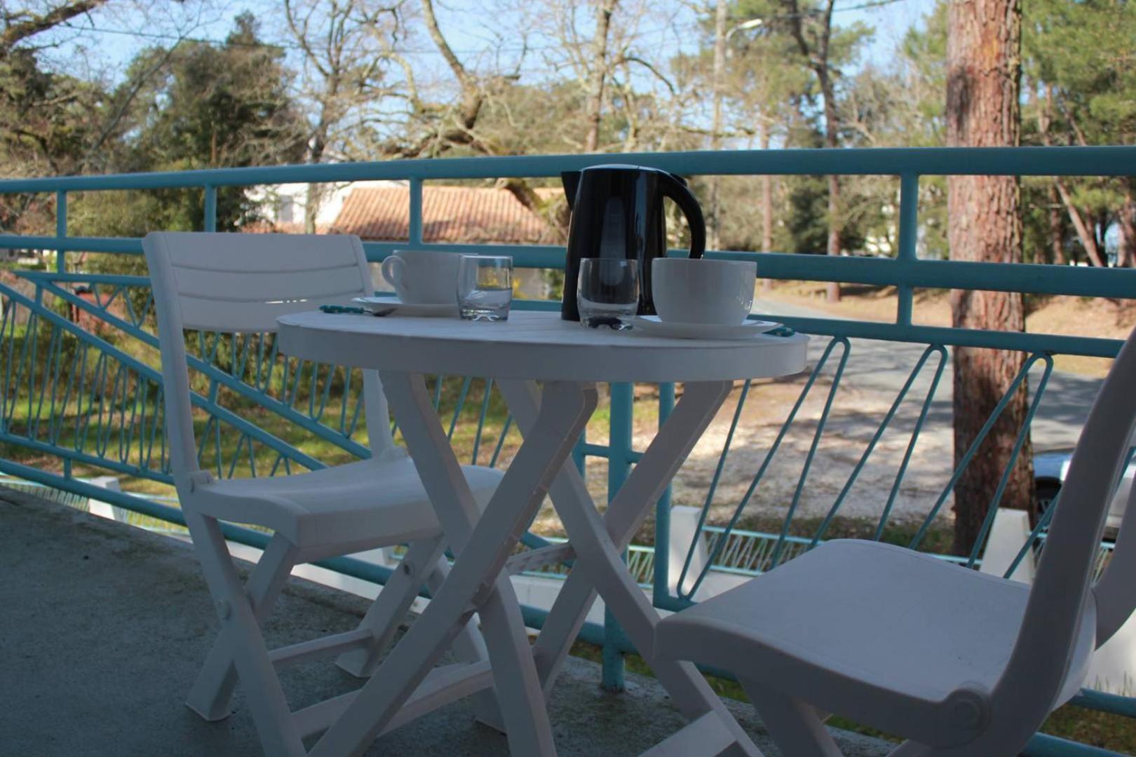 Ronce-les-Bains - APPARTEMENT 1er ETAGE gauche - 90m de la PLAGE Extérieur photo